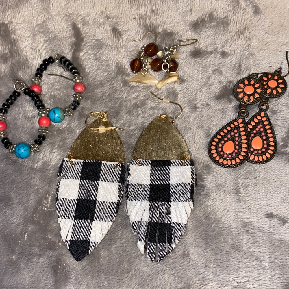 Earring bundle.